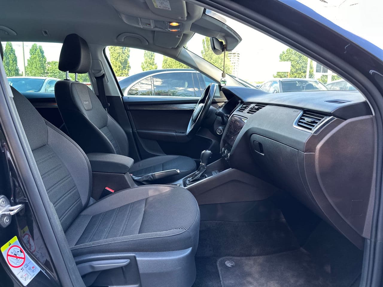 Skoda Octavia Scout 2019 — Миниатюра 22
