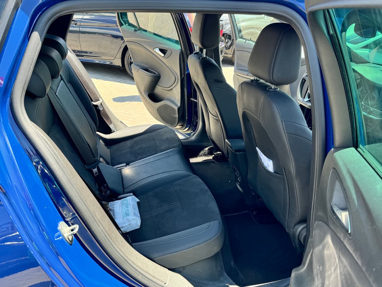 Opel Astra 2019 — Миниатюра 14