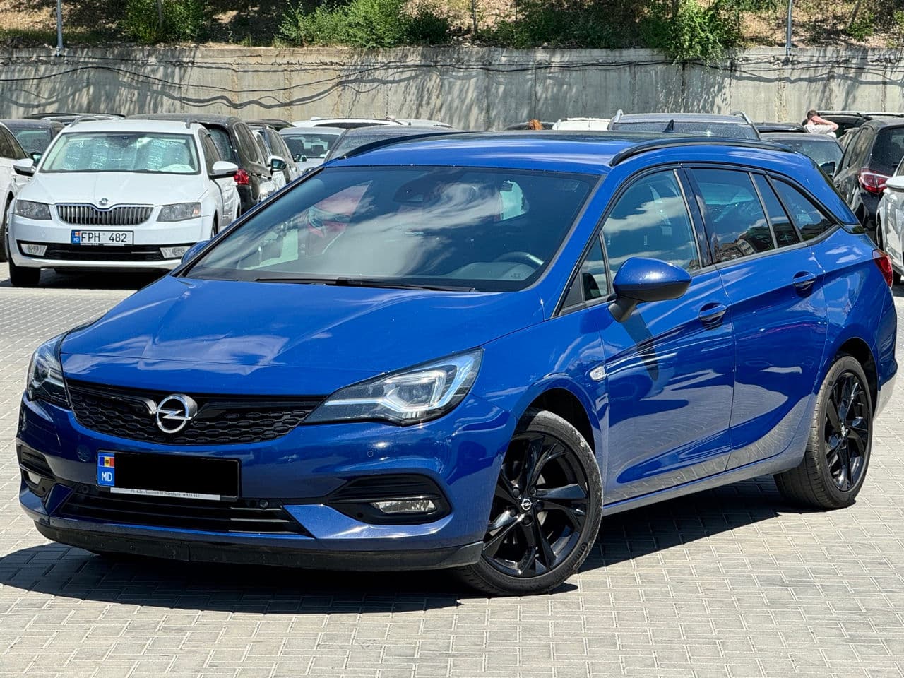 Opel Astra 2019 — Миниатюра 2