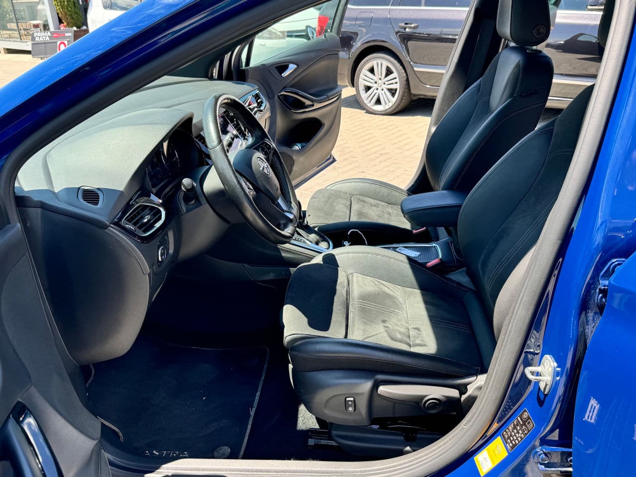 Opel Astra 2019 — Миниатюра 5