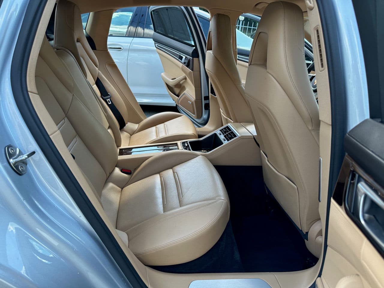 Porsche Panamera 2017 — Миниатюра 20