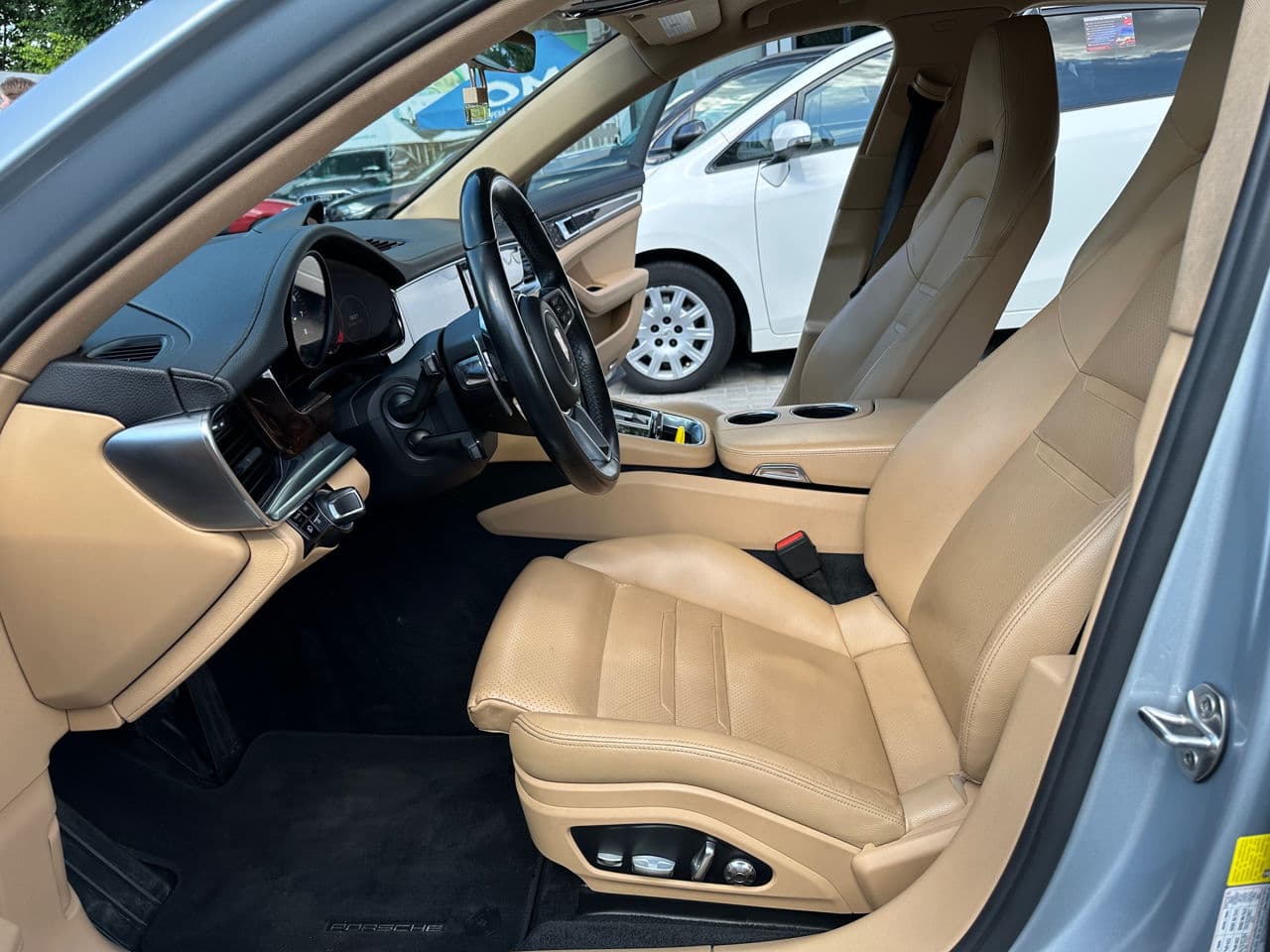 Porsche Panamera 2017 — Миниатюра 8