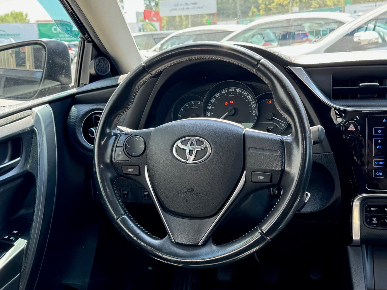 Toyota Auris 2015 — Миниатюра 8
