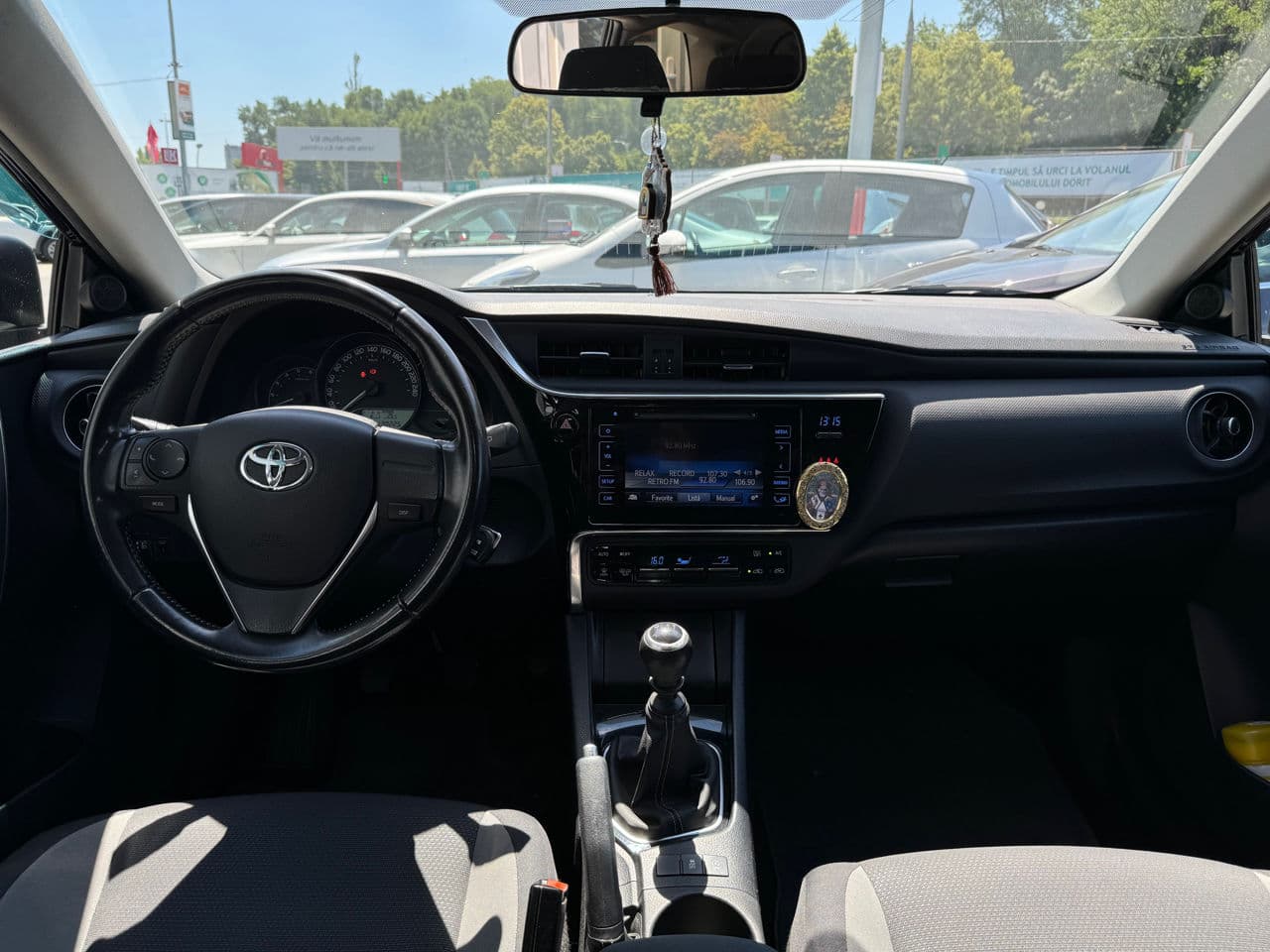 Toyota Auris 2015 — Миниатюра 7