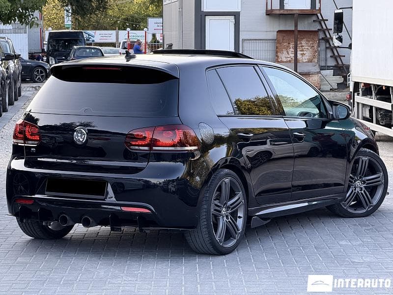 Volkswagen Golf R 2010 — Миниатюра 3