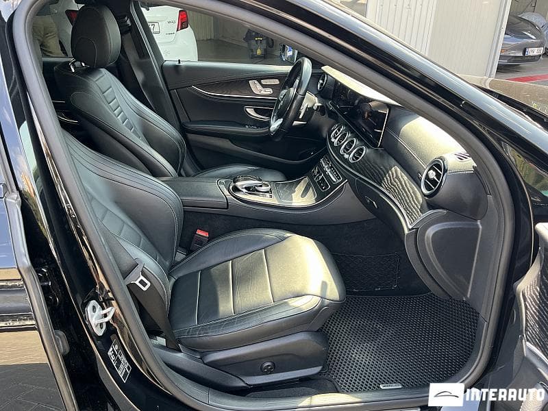 Mercedes E 300e 2019 — Миниатюра 6