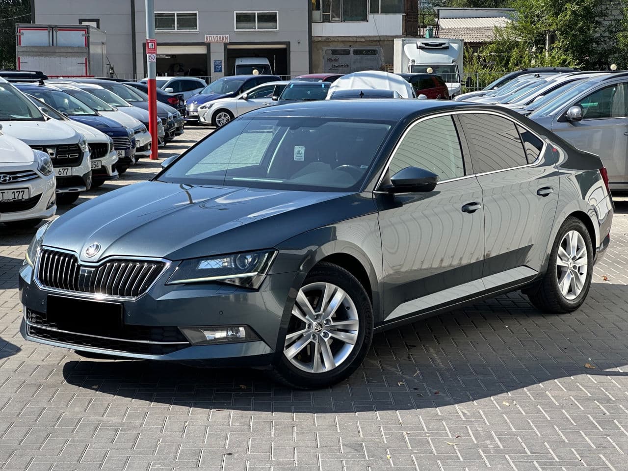 Skoda Superb 2016 — Миниатюра 3