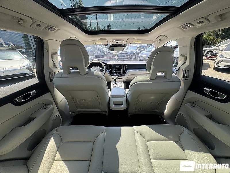Volvo XC 60 2018 — Миниатюра 27