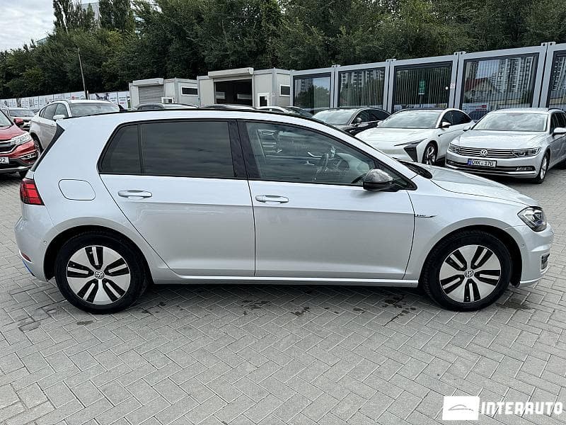 Volkswagen e-Golf 2019 — Миниатюра 6