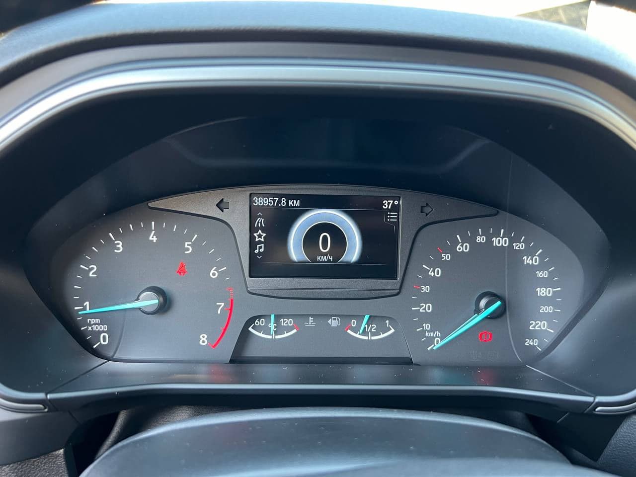 Ford Focus 2019 — Миниатюра 8