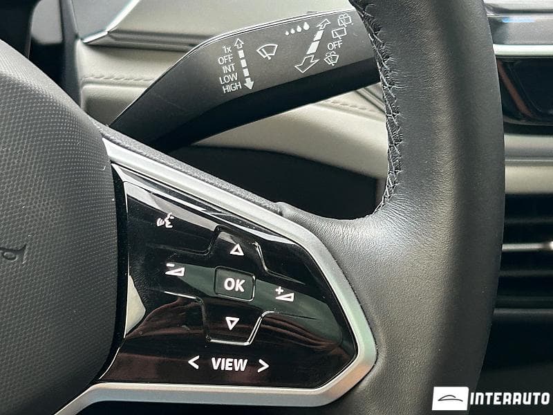 Volkswagen ID.6 Crozz 2021 — Миниатюра 10