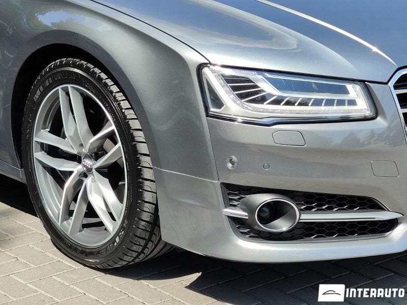 Audi A8 2015 — Миниатюра 5
