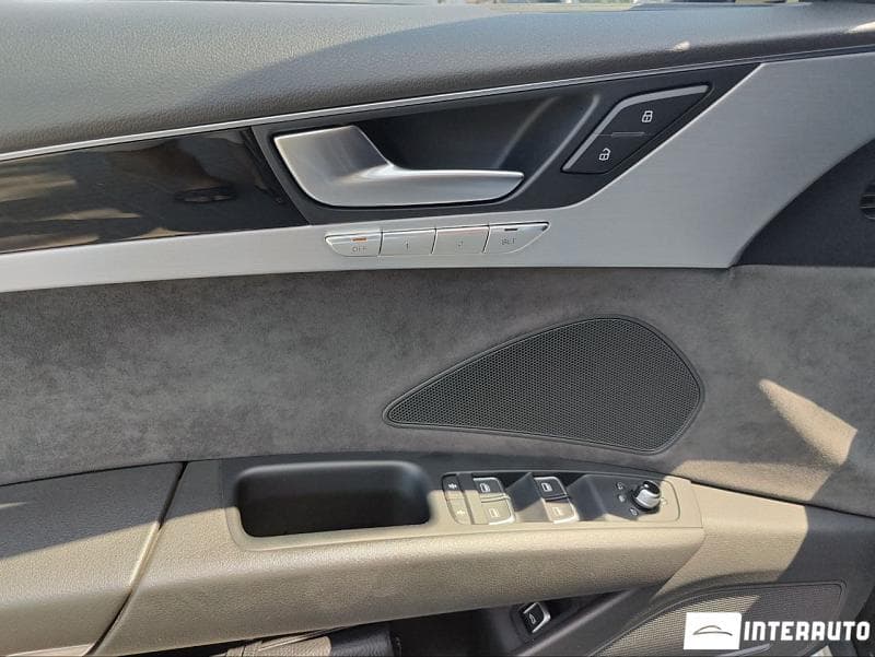Audi A8 2015 — Миниатюра 21