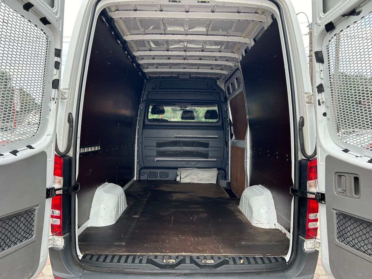 Mercedes Sprinter 2016 — Миниатюра 14