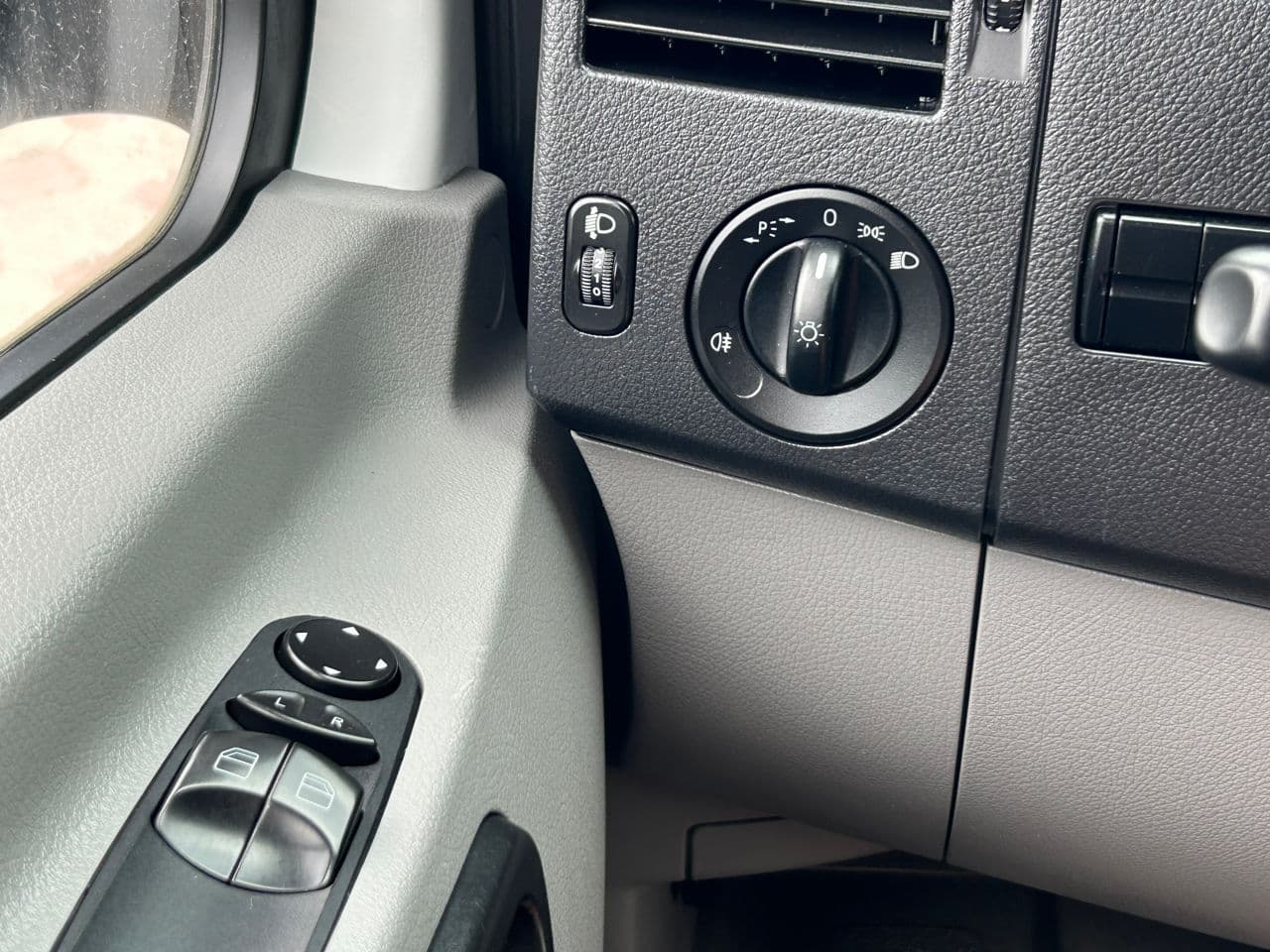 Mercedes Sprinter 2016 — Миниатюра 8