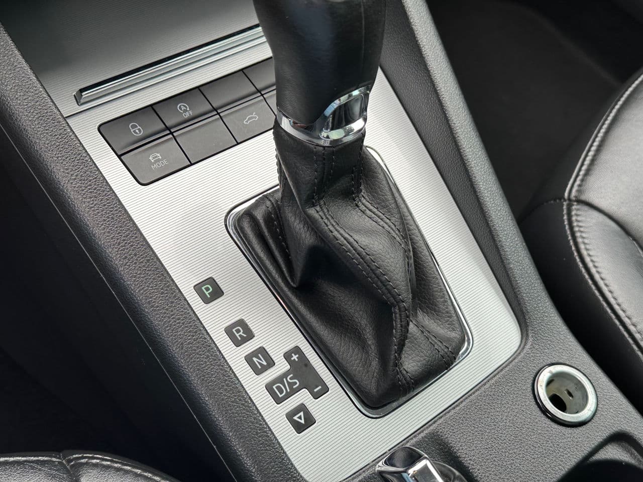 Skoda Octavia 2014 — Миниатюра 15