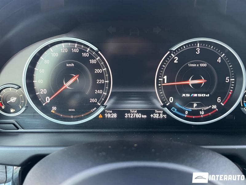 BMW X5 2.5D 2014 — Миниатюра 9