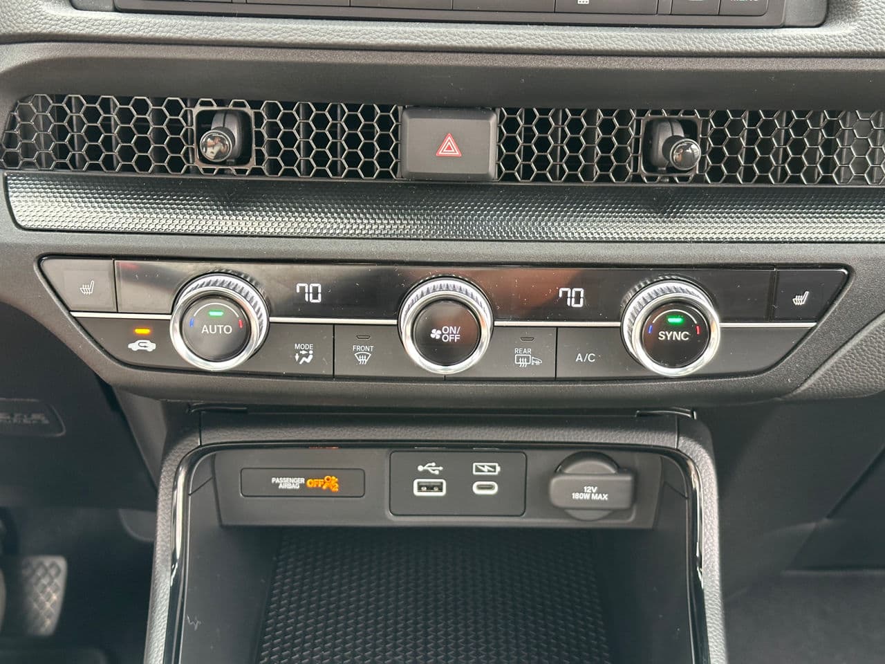Honda CR-V 2023 — Миниатюра 10