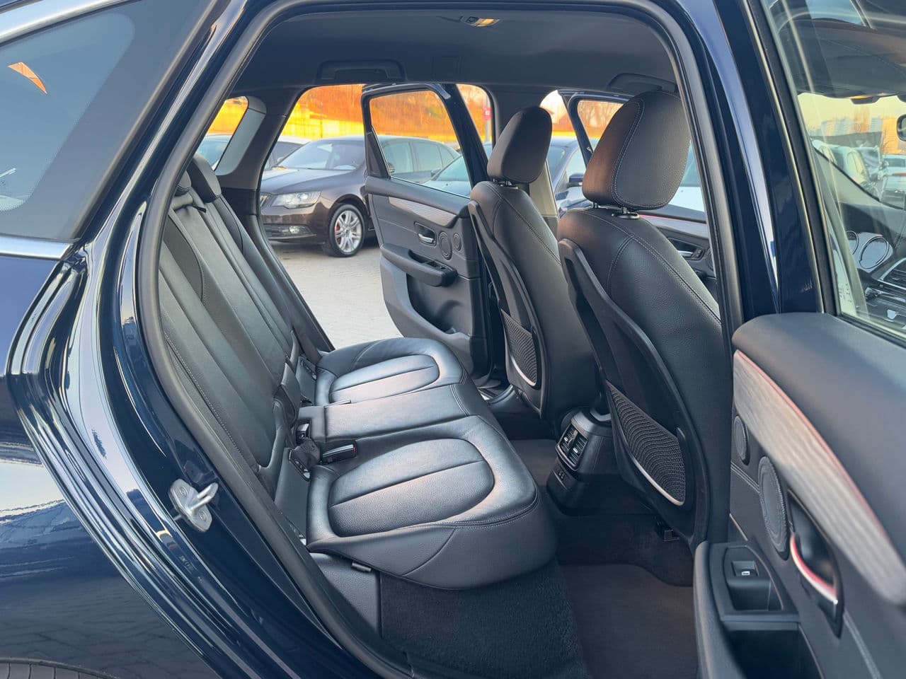 BMW 225XE 2018 — Миниатюра 15