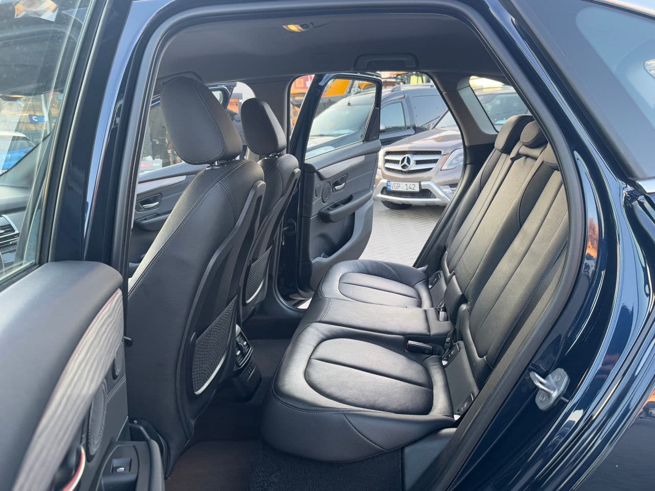 BMW 225XE 2018 — Миниатюра 14