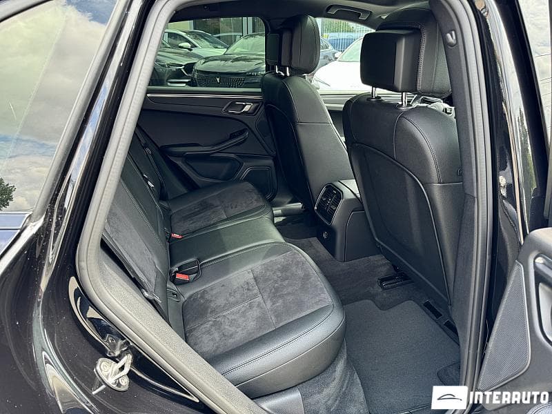 Porsche Macan 2019 — Миниатюра 24