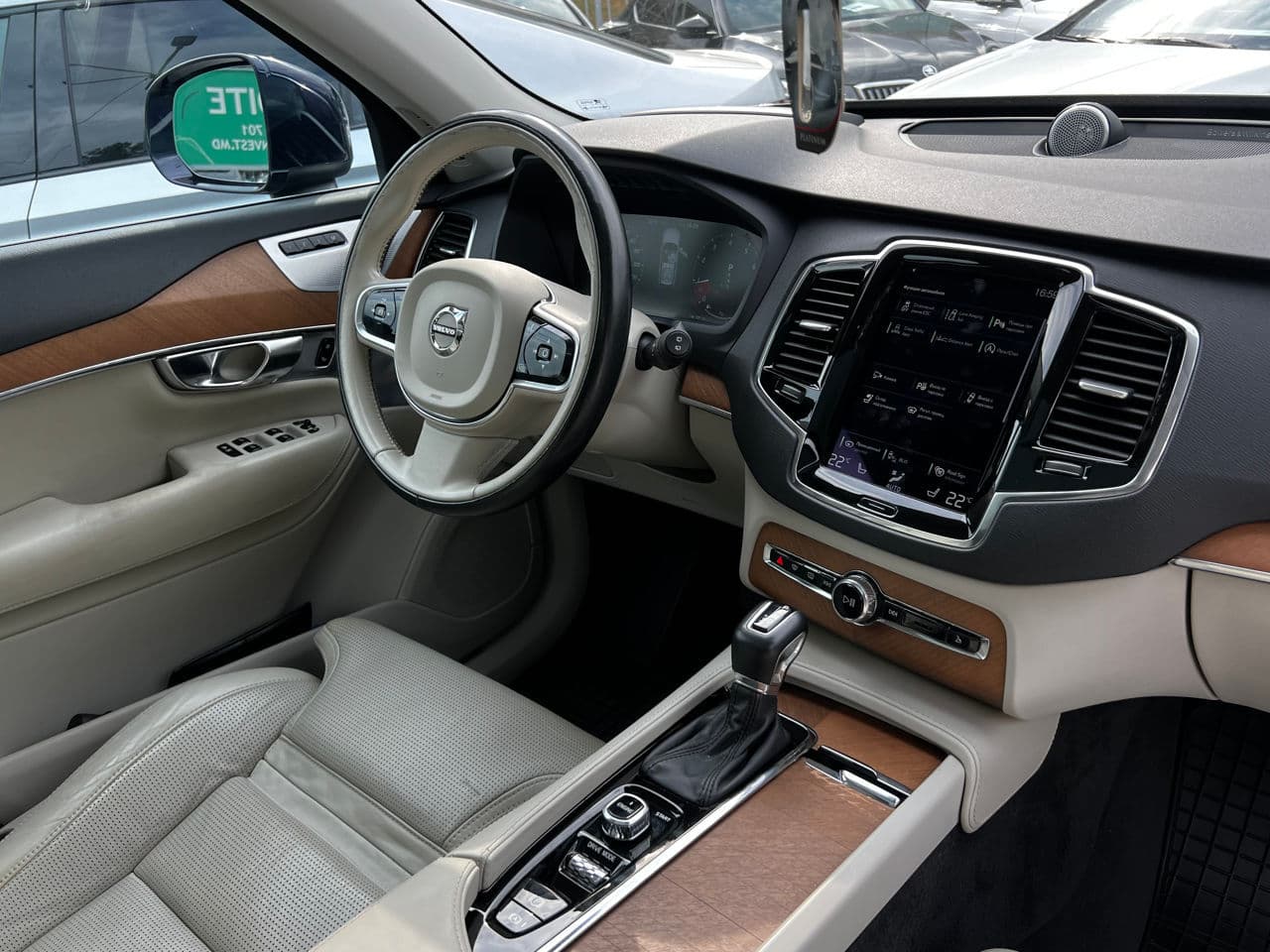Volvo XC 90 2017 — Миниатюра 19