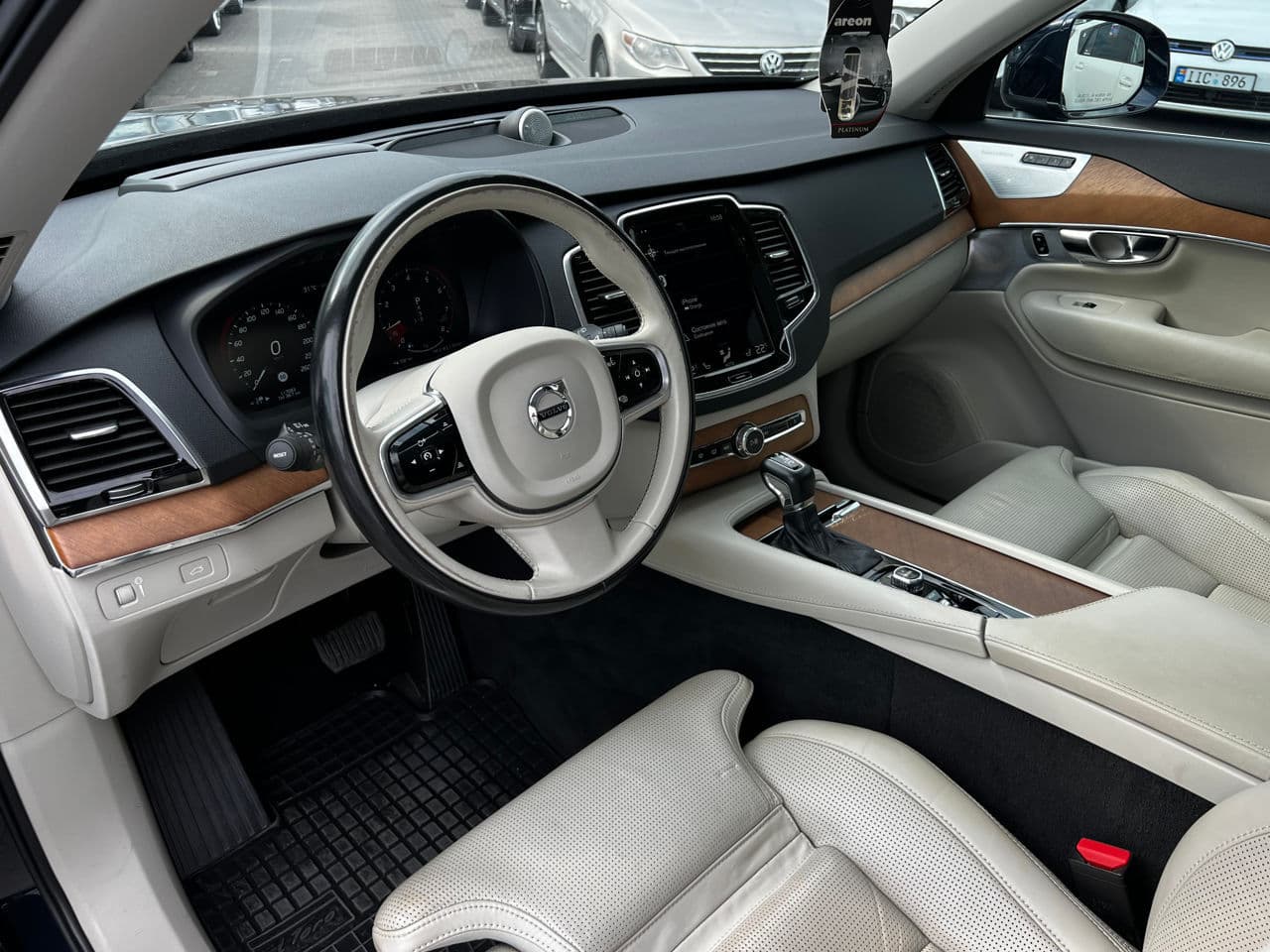 Volvo XC 90 2017 — Миниатюра 7