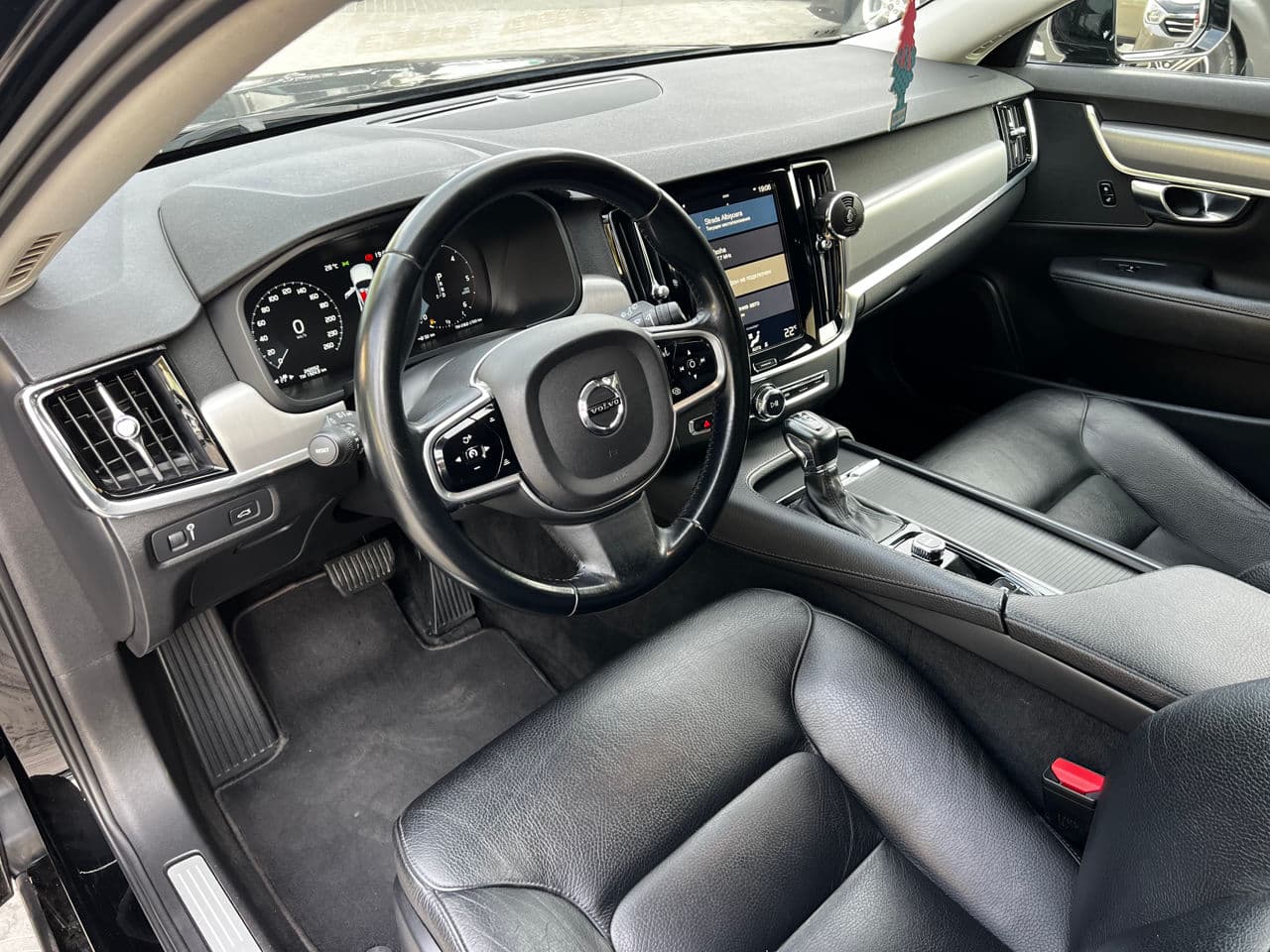 Volvo S 90 2017 — Миниатюра 5