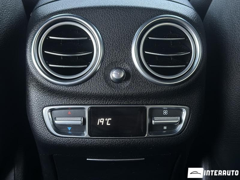 Mercedes E 220 2020 — Миниатюра 20