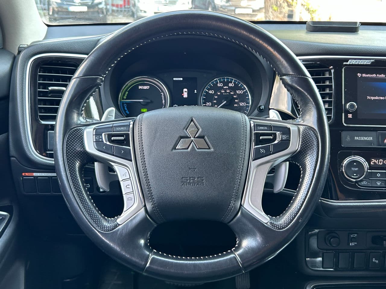 Mitsubishi Outlander 2017 — Миниатюра 12