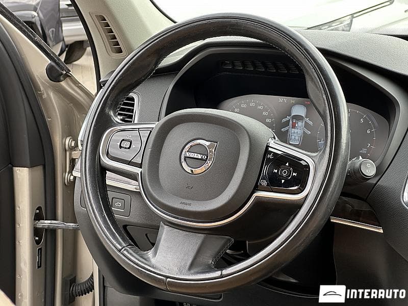Volvo XC 90 2015 — Миниатюра 7
