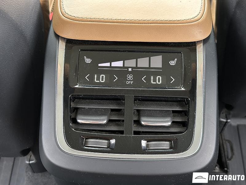 Volvo XC 90 2015 — Миниатюра 15