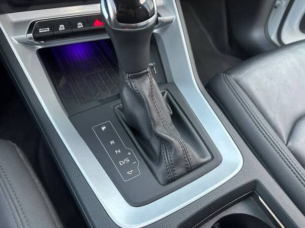 2020 Audi Q3 — Miniatură 17