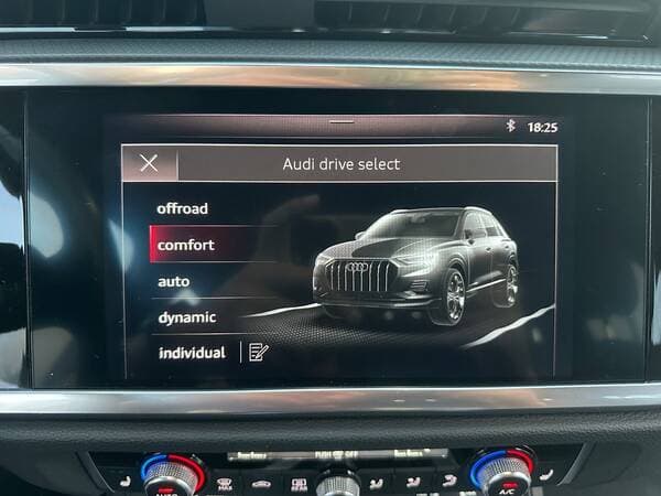 2020 Audi Q3 — Miniatură 15