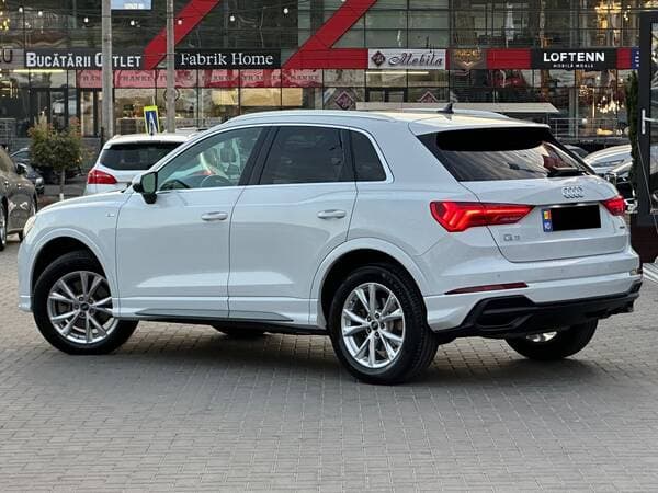2020 Audi Q3 — Miniatură 4