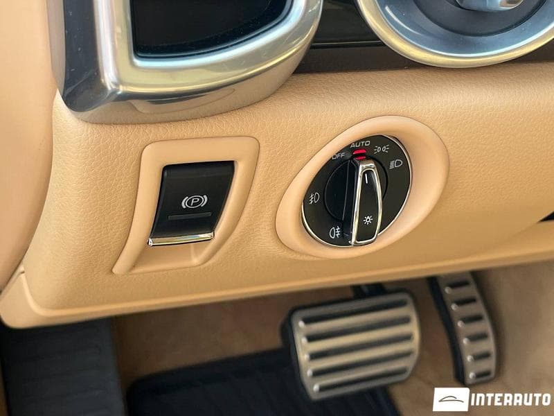 Porsche Cayenne S Hybrid 2015 — Миниатюра 8
