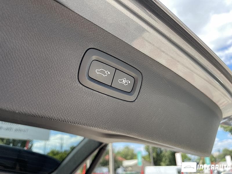 Volvo XC 90 2017 — Миниатюра 24