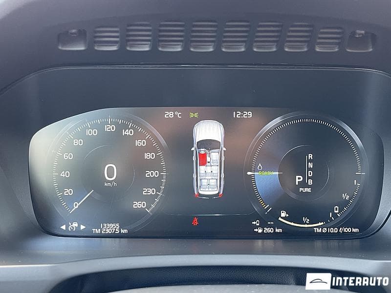 Volvo XC 90 2017 — Миниатюра 10