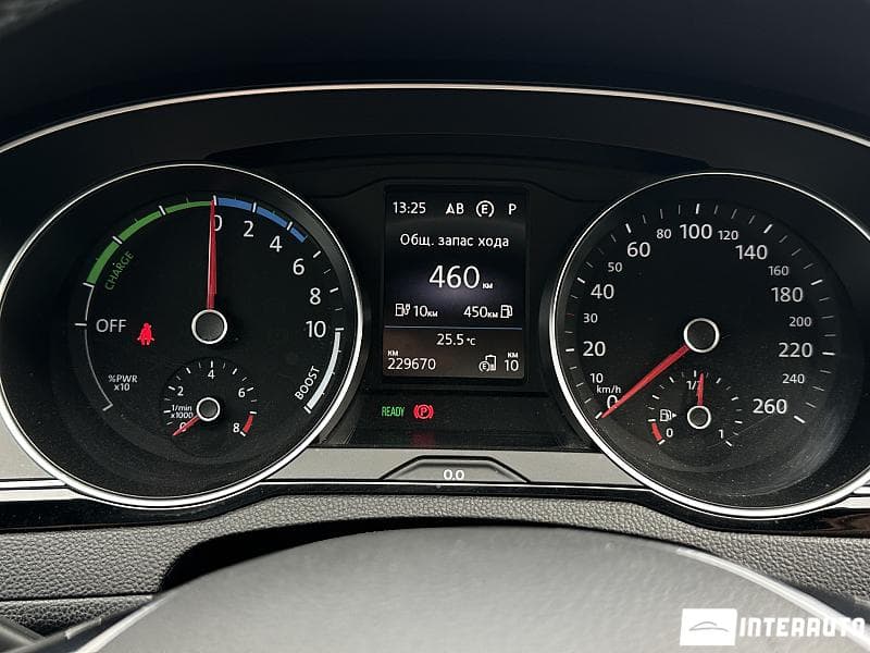 Volkswagen Passat GTE 2016 — Миниатюра 8