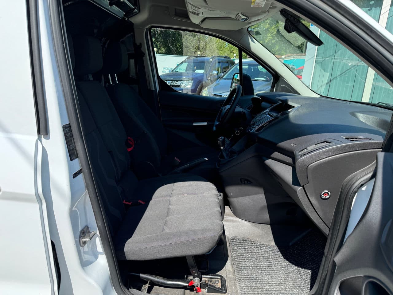 Ford Transit Connect 2015 — Миниатюра 5
