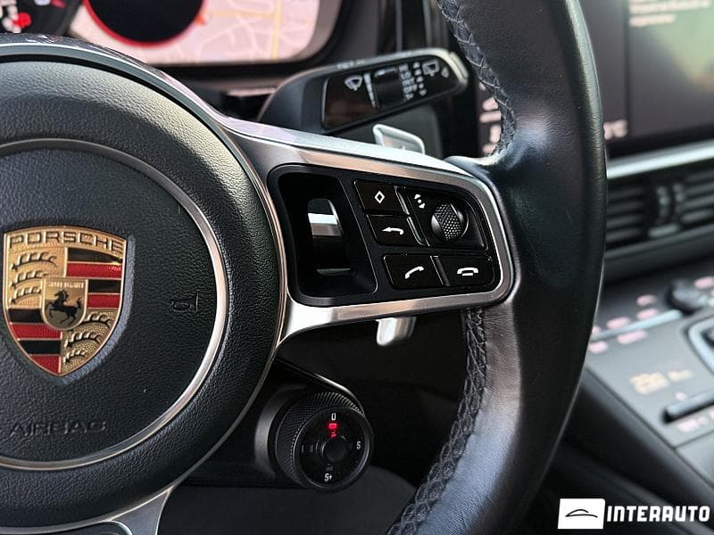 Porsche Cayenne 2018 — Миниатюра 14
