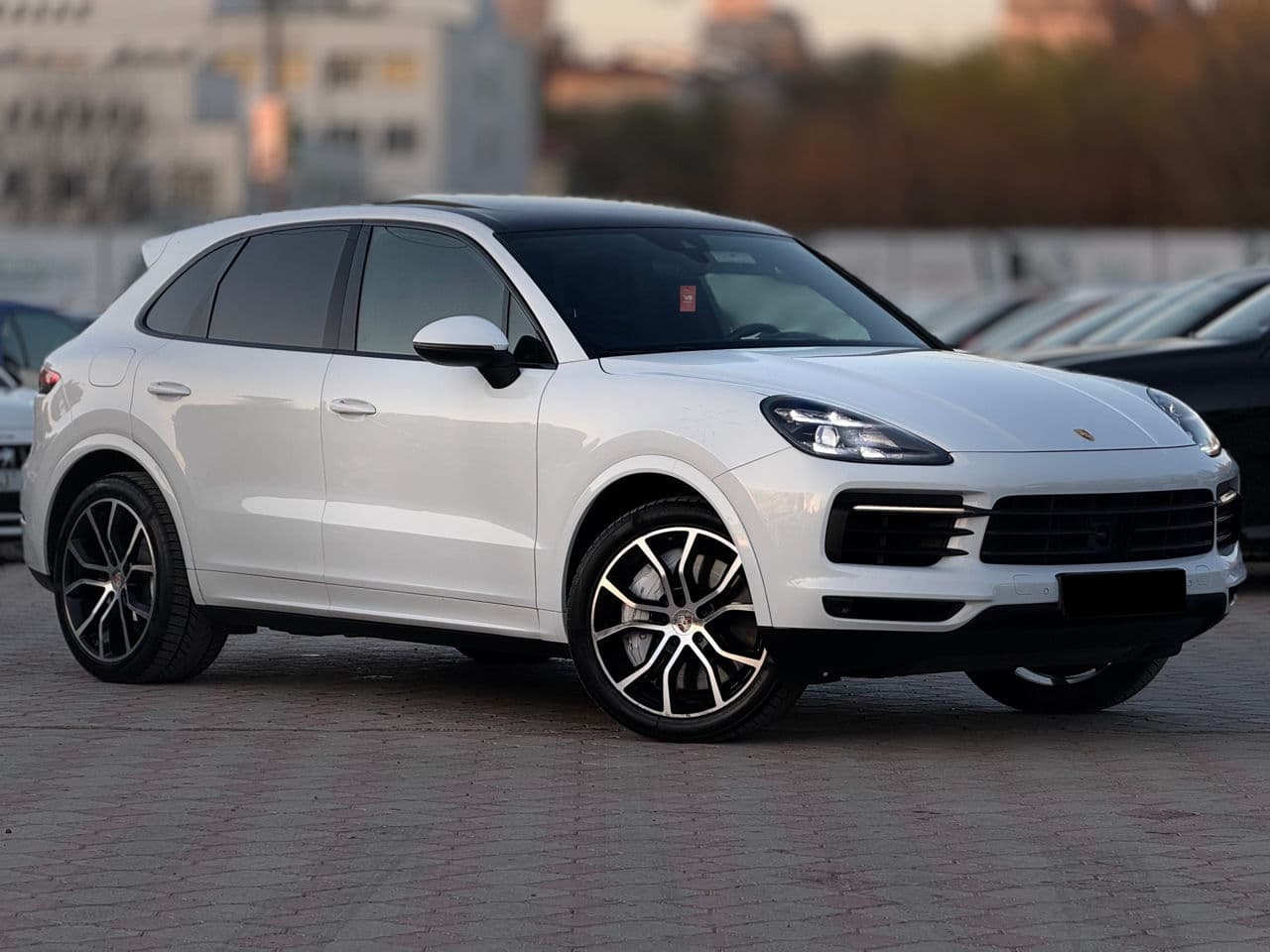 Porsche Cayenne 2018 — Миниатюра 4