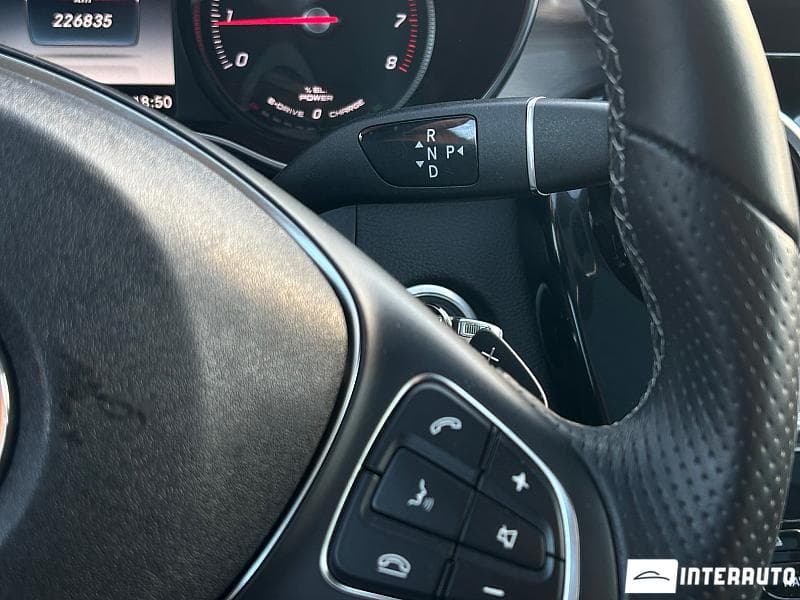 Mercedes C 350e 2018 — Миниатюра 11