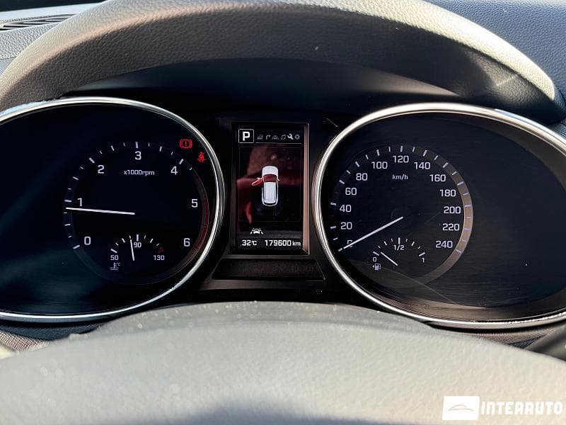 Hyundai Santa Fe 2016 — Миниатюра 9