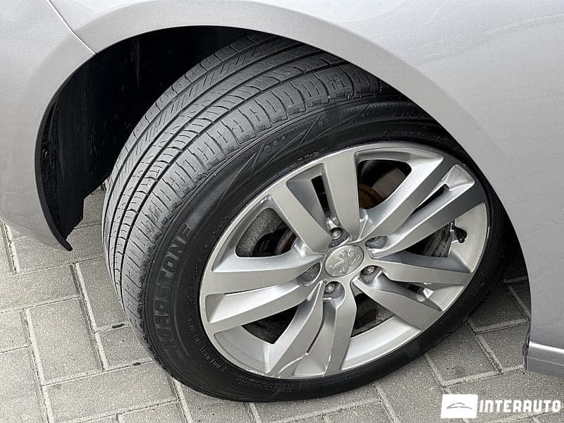 Peugeot 308 2019 — Миниатюра 18