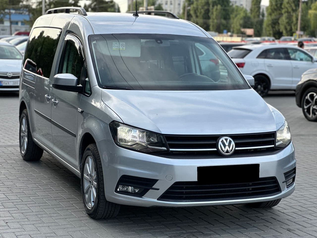 Volkswagen Caddy Maxi 2015 — Миниатюра 3