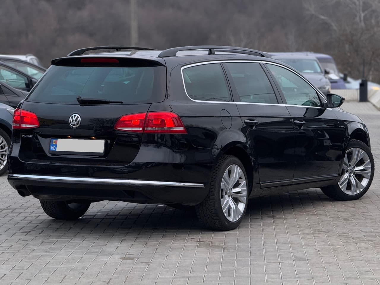 Volkswagen Passat 2011 — Миниатюра 2