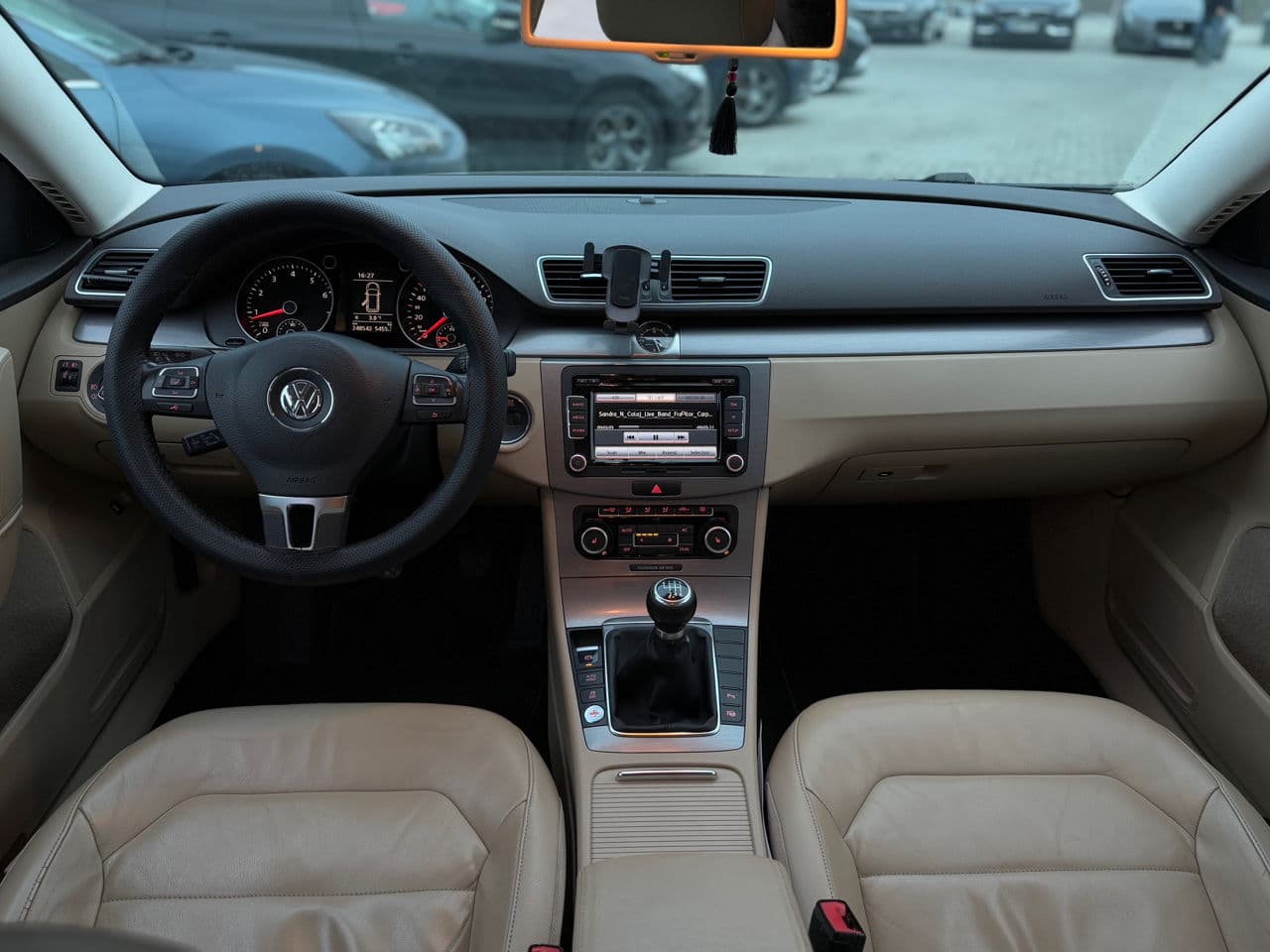 Volkswagen Passat 2011 — Миниатюра 10