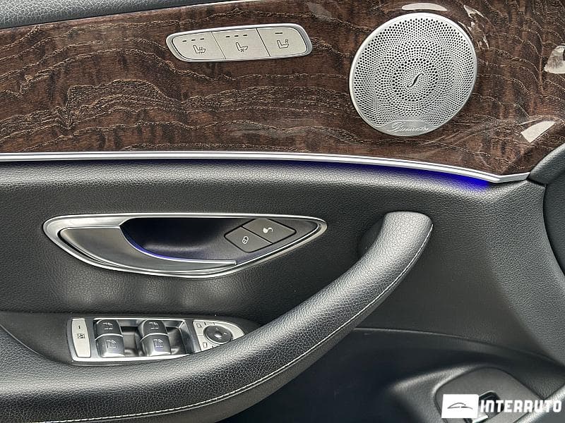 Mercedes E 200 2016 — Миниатюра 15