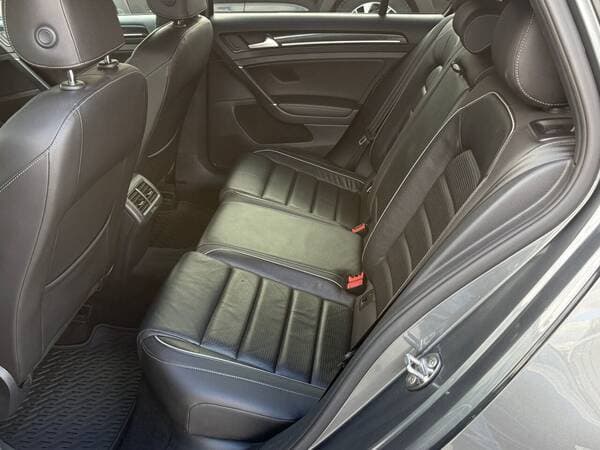 2018 Volkswagen Golf R — Miniatură 20